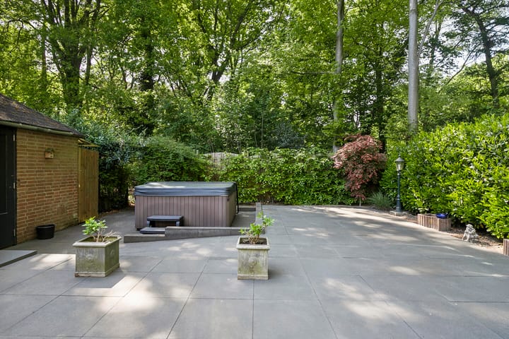 Foto 32 van Adelbertweg 39