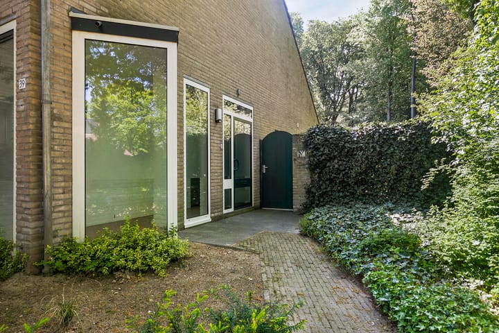 Foto 42 van Adelbertweg 39