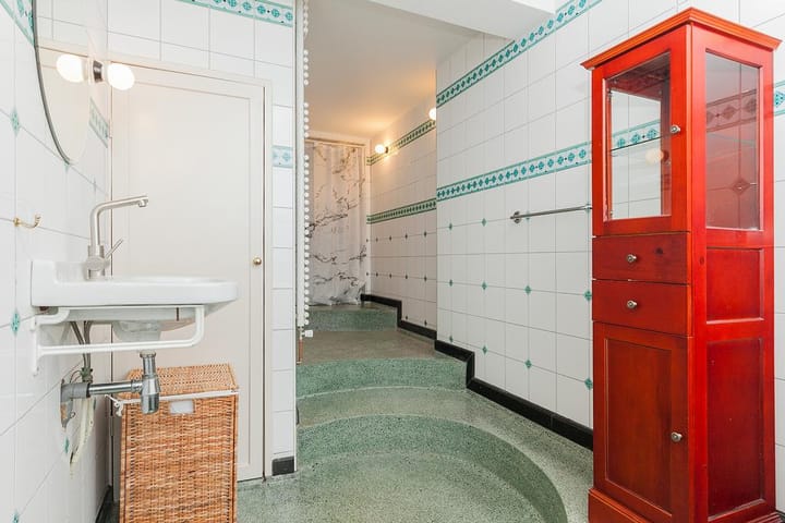 Photo 11 of Bloemgracht 130-H