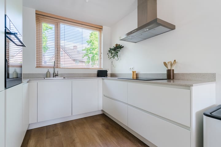 Photo 3 of Roald Dahllaan 15