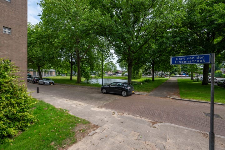 Foto 21 van Cort van der Lindenstraat 62
