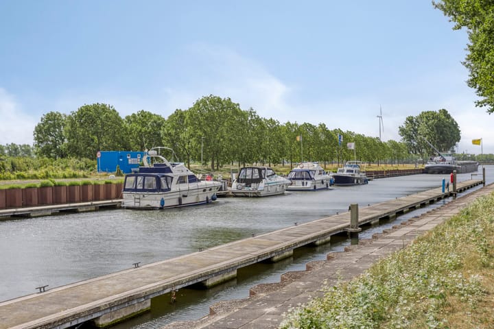 Photo 25 of Wilhelminalaan 17