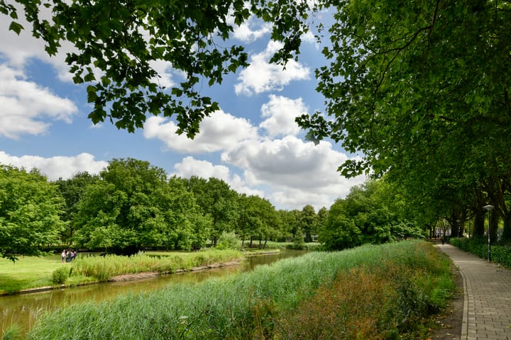 Photo 19 of John Franklinstraat 85-1