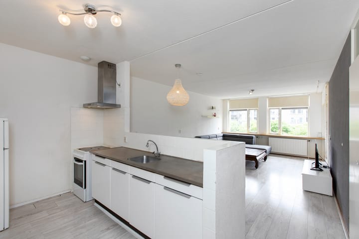 Foto 11 van Blekerstraat 165