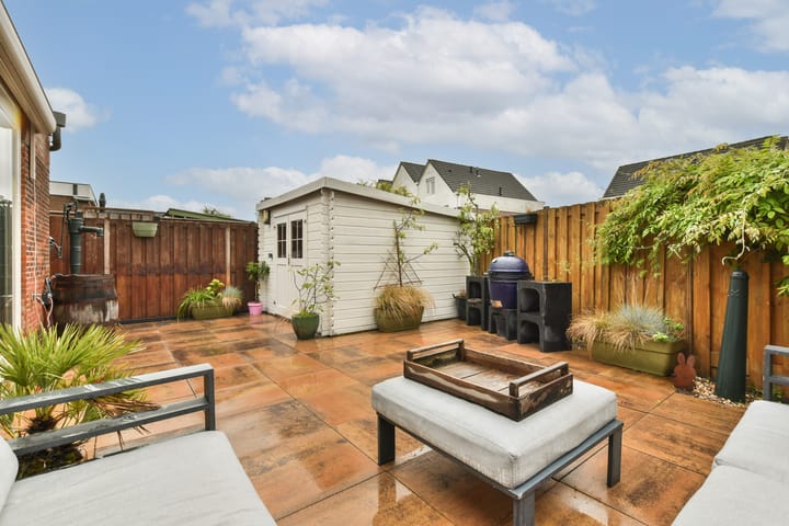 Foto 14 van Bijdorpstraat 2