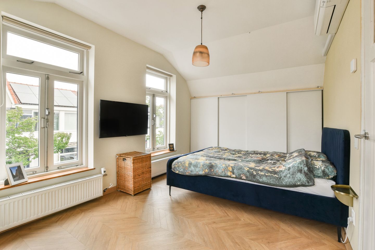 Foto 20 van Bijdorpstraat 2