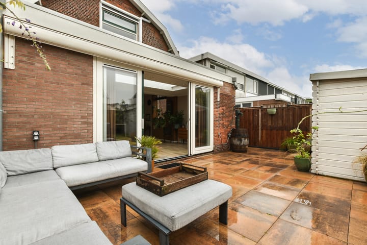 Foto 16 van Bijdorpstraat 2