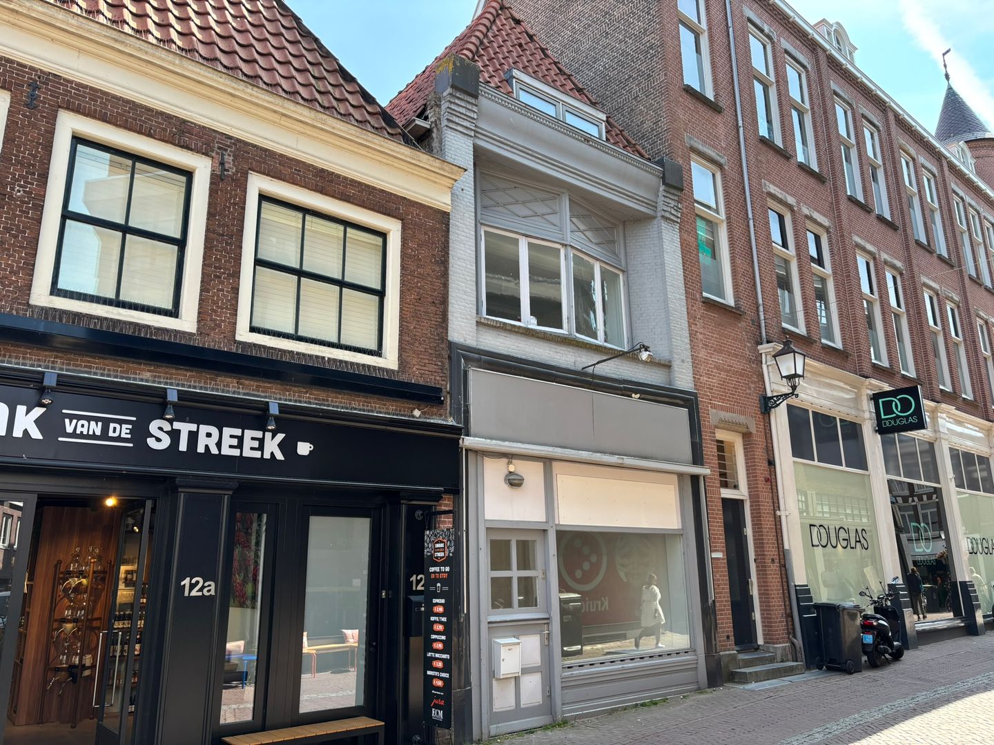 View photo 2 of Nieuwsteeg 10