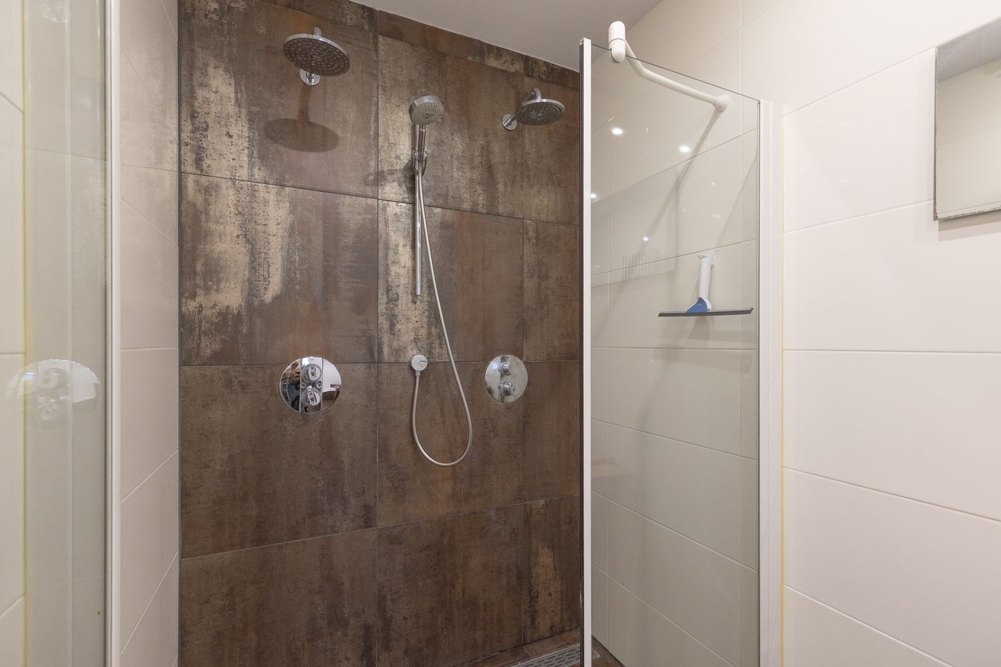 Foto 29 van Waliënseweg 48