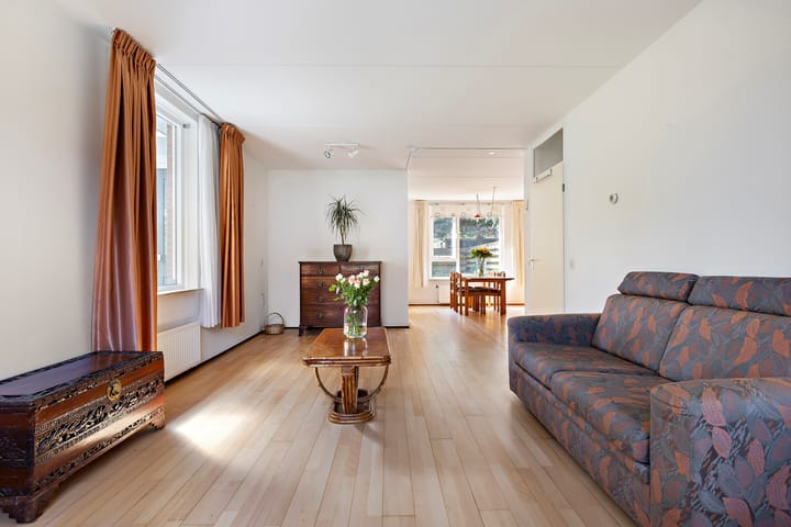 Foto 12 van Van Ewsumstraat 62