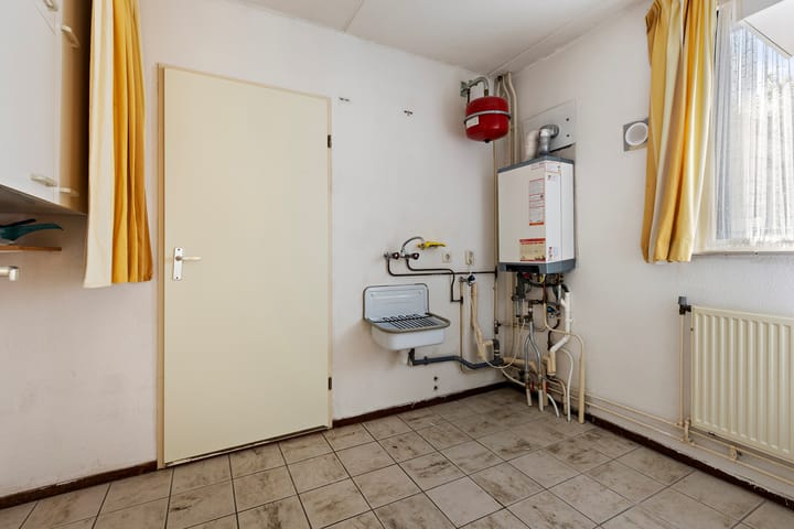 Foto 17 van Van Ewsumstraat 62