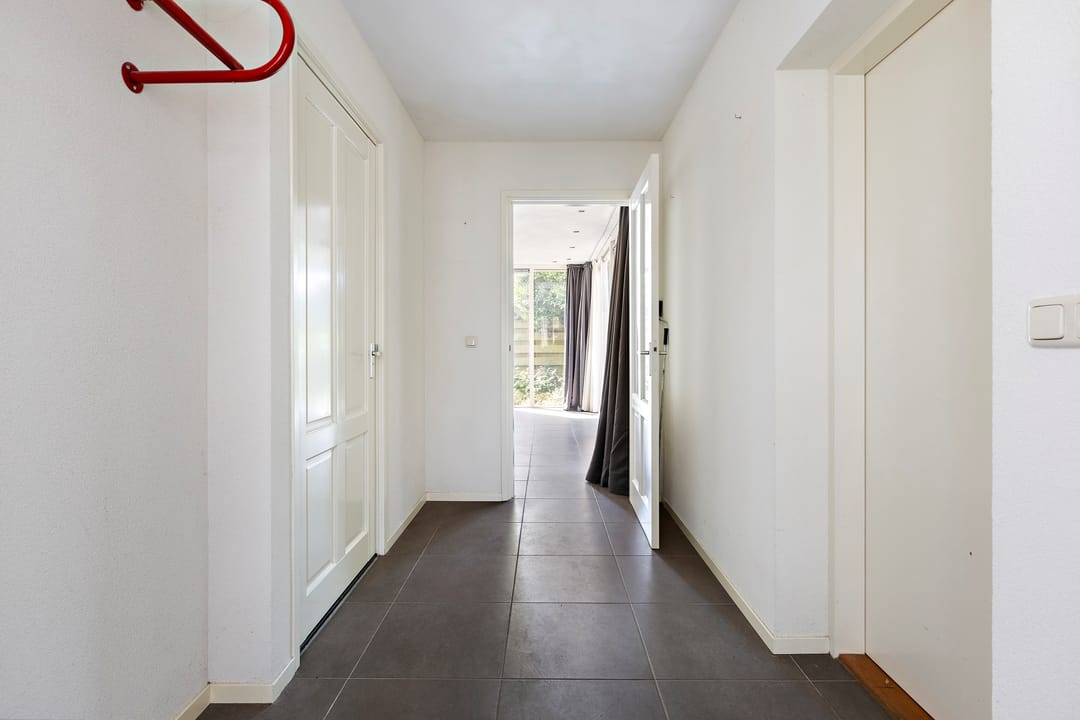 Photo 8 of Van Ewsumstraat 62