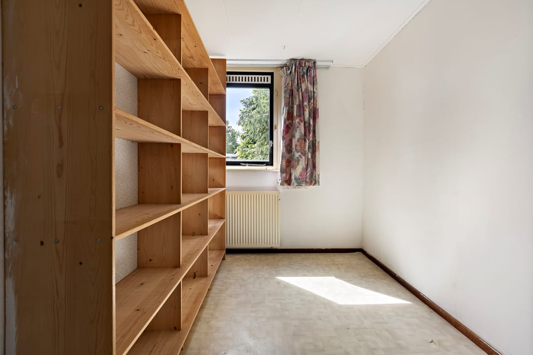 Photo 23 of Van Ewsumstraat 62