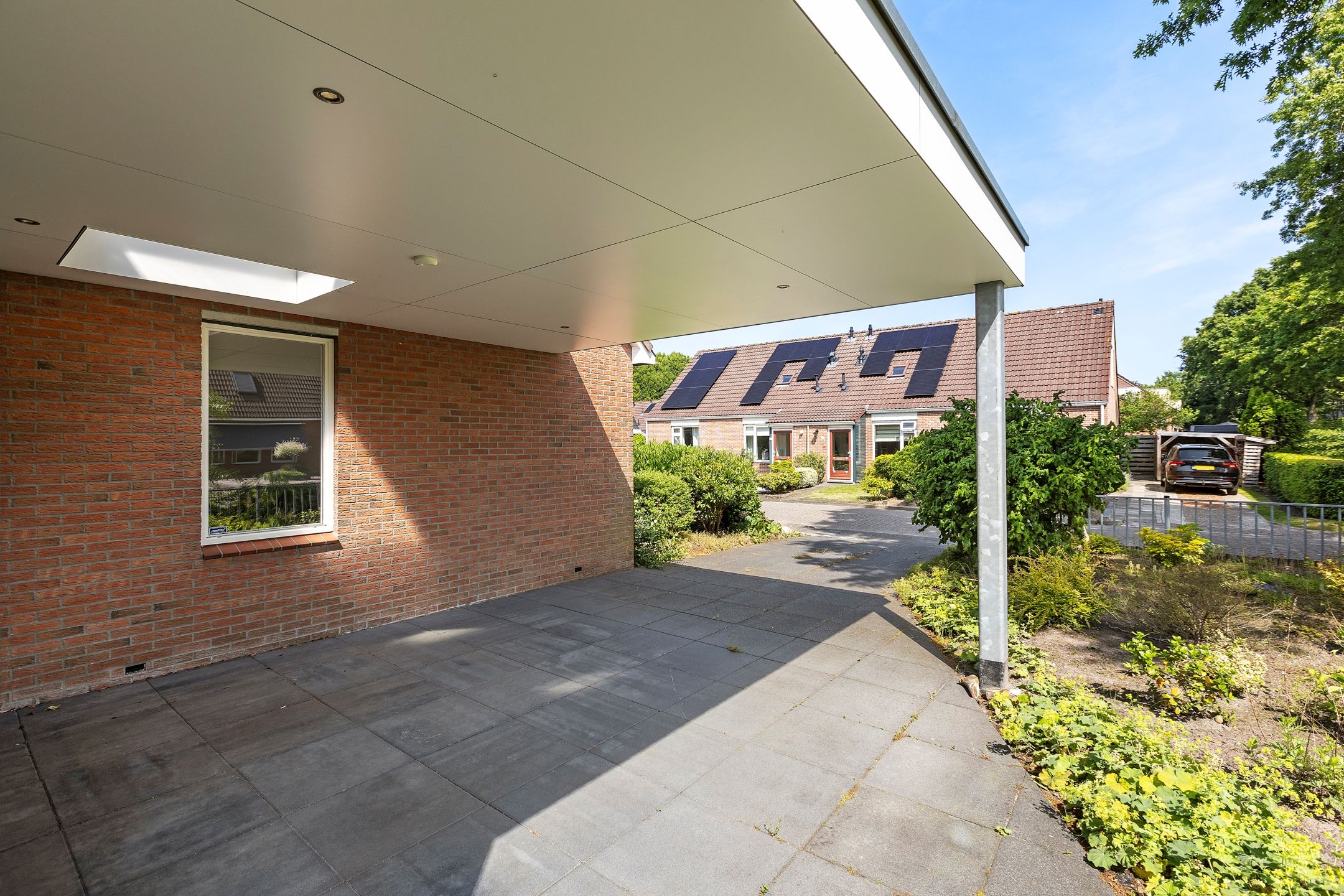 Photo 33 of Van Ewsumstraat 62