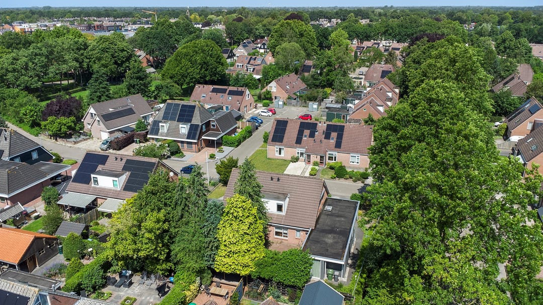 Photo 38 of Van Ewsumstraat 62