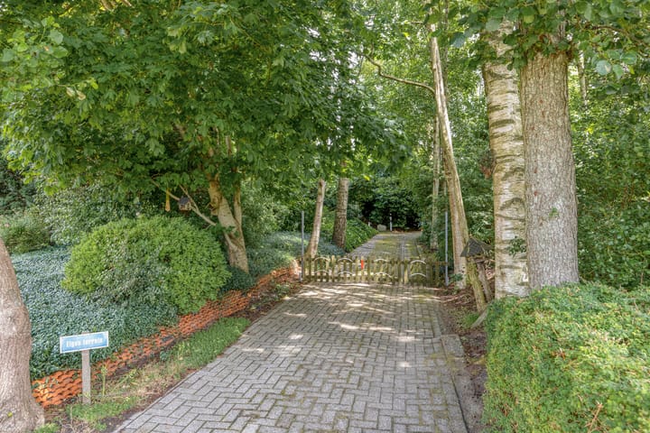 Photo 38 of K.J. de Vriezestraat 63