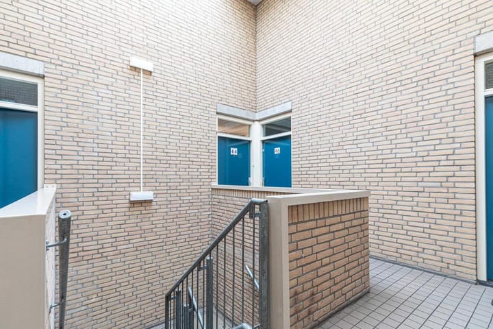 Foto 6 van Lange Noodgodsstraat 44