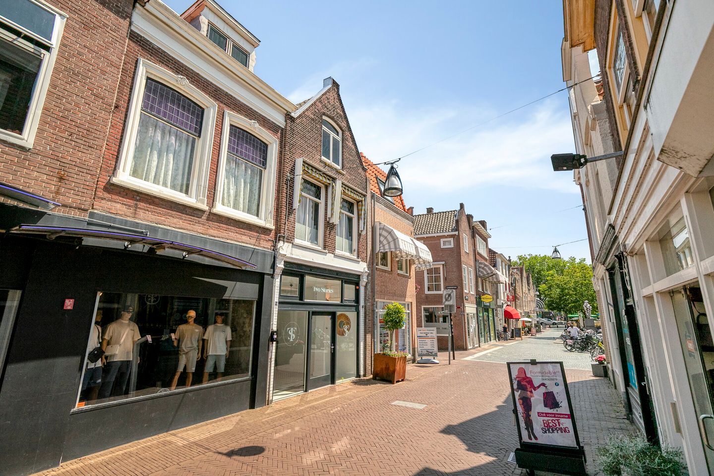 View photo 3 of Vriesestraat 122
