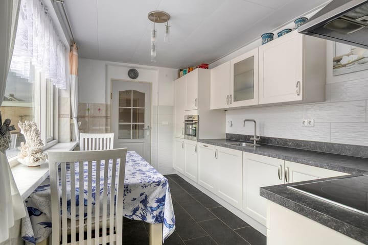 Foto 17 van de Vriesstraat 2