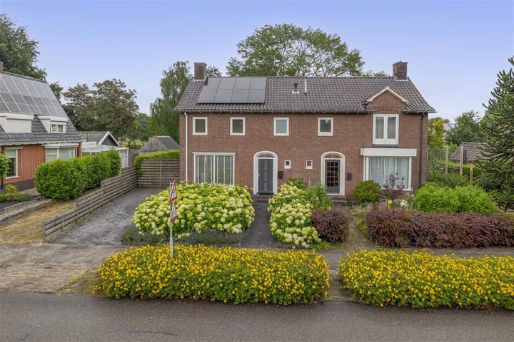 Foto 28 van Winschoterweg 6-A