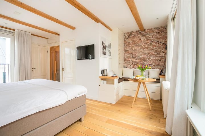 Foto 16 van Hazenstraat 29-1