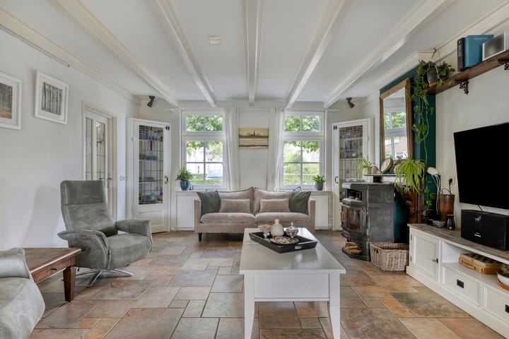 Photo 10 of Van Heenvlietstraat 6