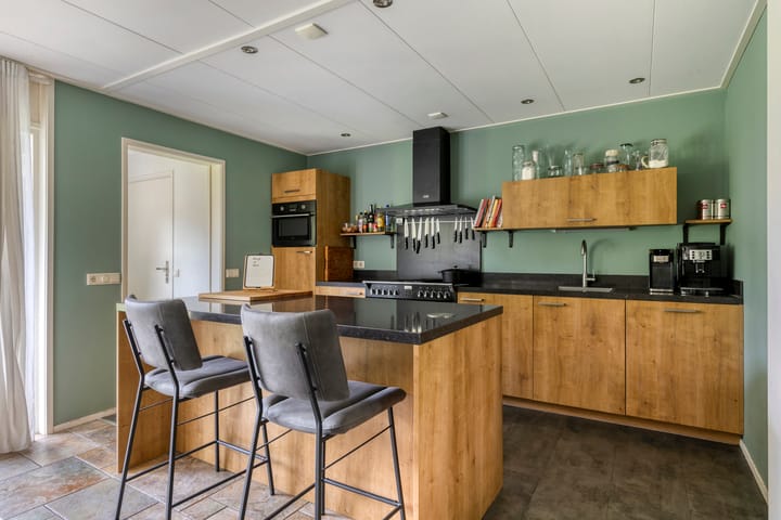 Photo 18 of Van Heenvlietstraat 6