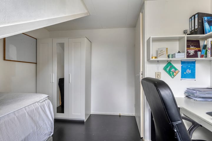 Photo 36 of Van Heenvlietstraat 6