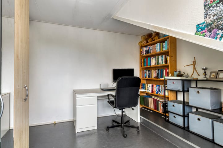 Photo 37 of Van Heenvlietstraat 6