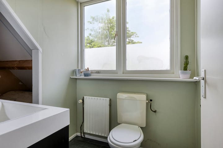 Photo 42 of Van Heenvlietstraat 6