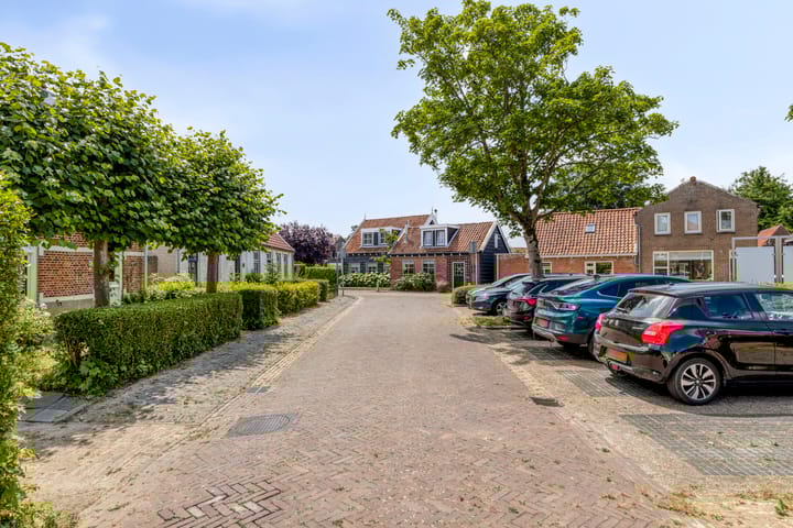 Photo 53 of Van Heenvlietstraat 6