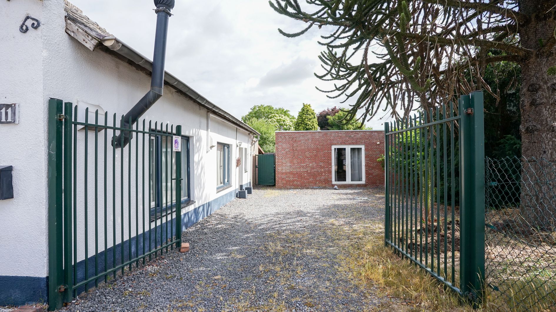 Foto 3 van Brugweg 11