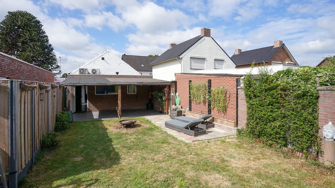 Foto 28 van Brugweg 11