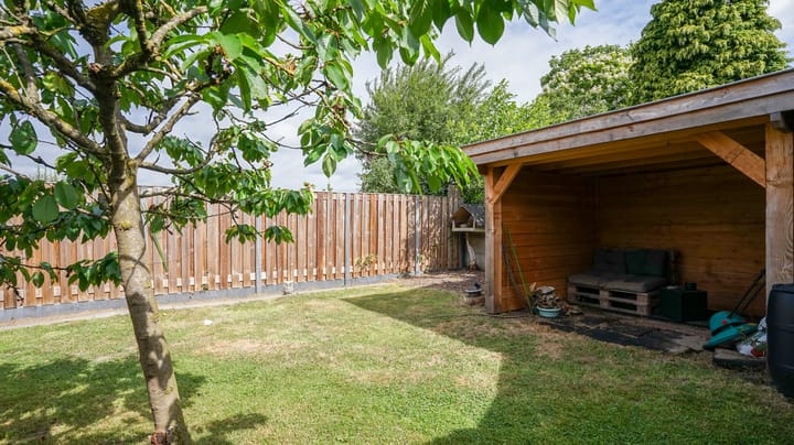 Photo 30 of Brugweg 11