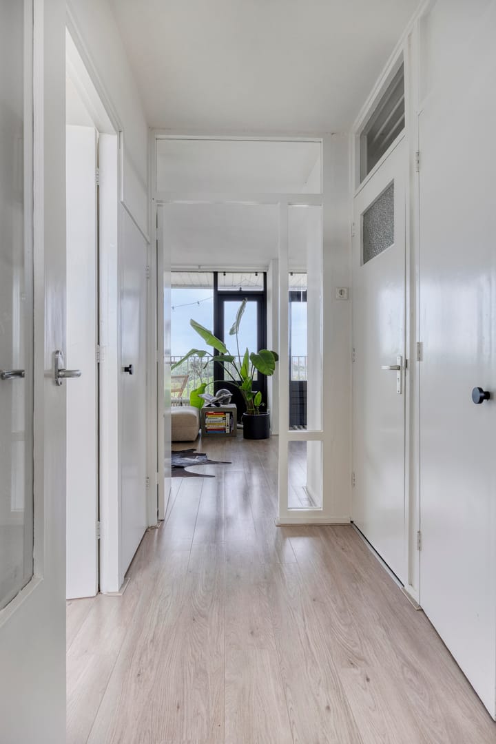 Foto 8 van Van Vollenhovenplein 108