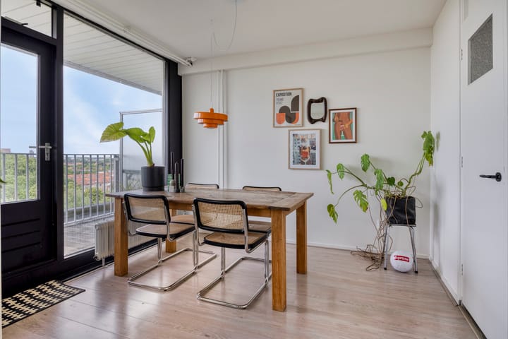 Foto 12 van Van Vollenhovenplein 108