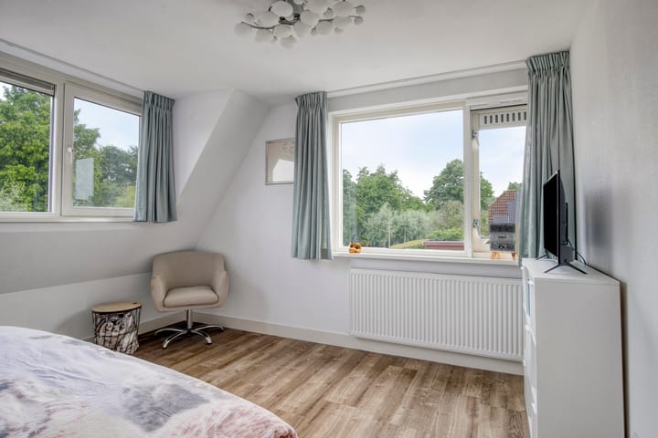 Foto 24 van Korenbloem 1-A