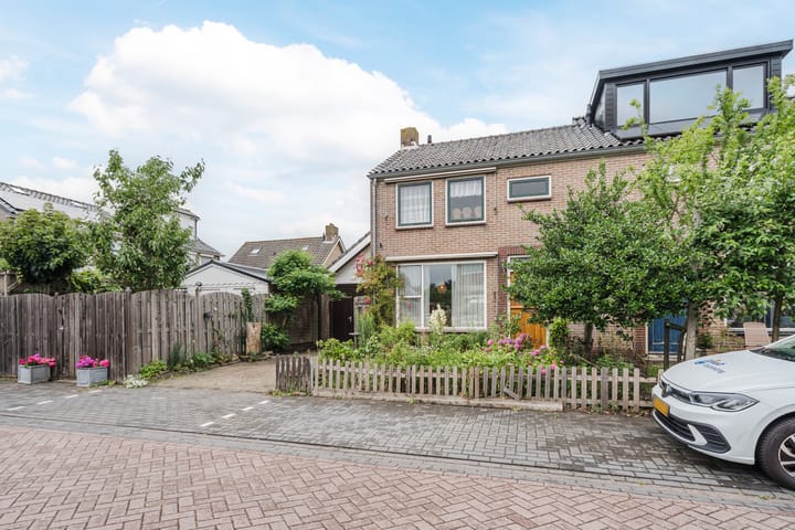 Foto 3 van Wilgenlaan 1