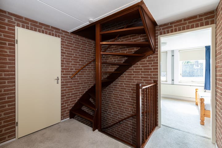 Photo 18 of Van Speijkstraat 7