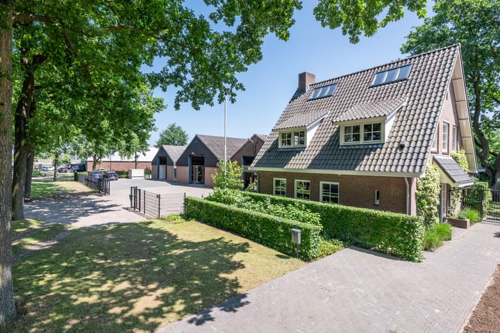 Duizeldonksestraat 10, Helmond