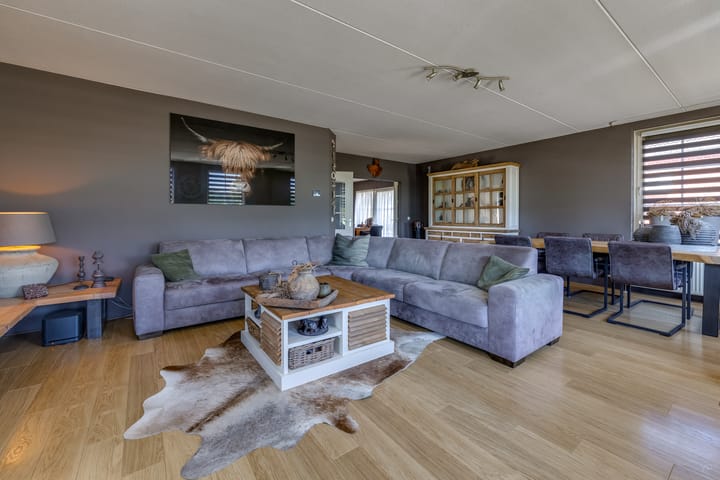 Photo 2 of Vaart 153