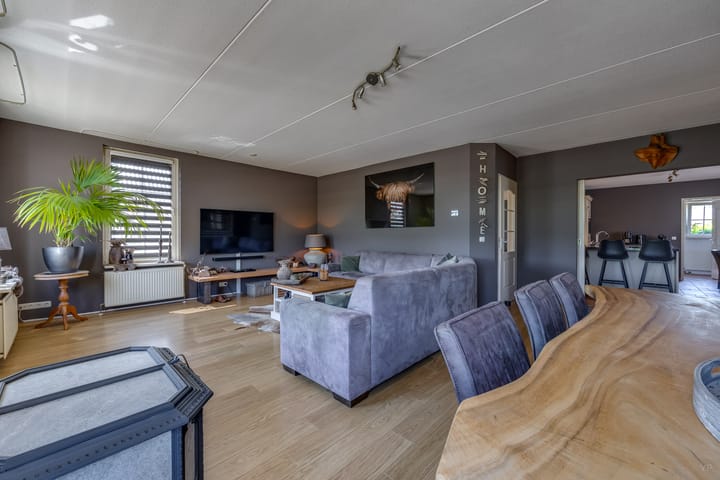 Photo 13 of Vaart 153