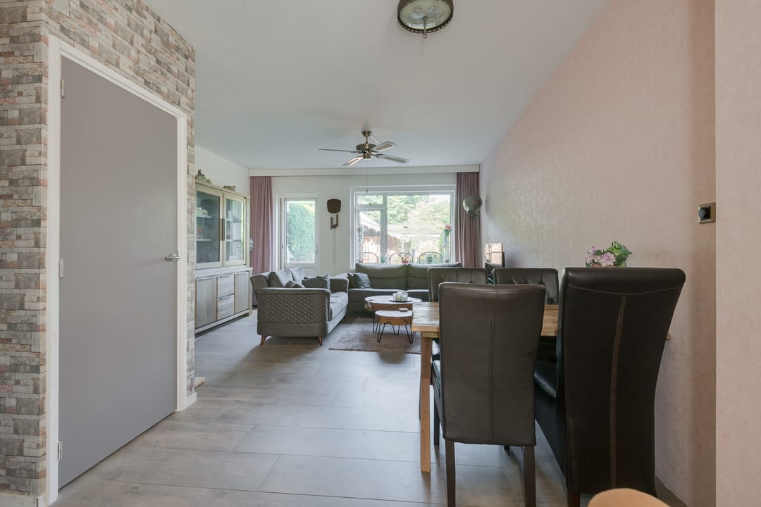 Foto 11 van Ligusterlaan 155