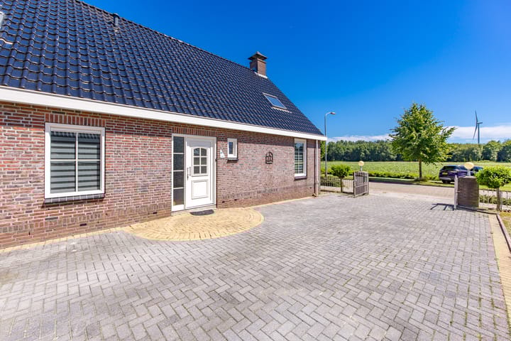 Photo 44 of Vaart 153