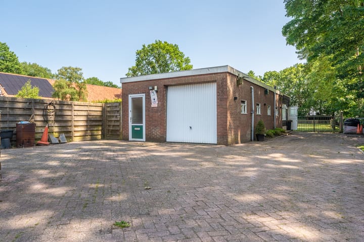 Photo 12 of Hoofdweg 138