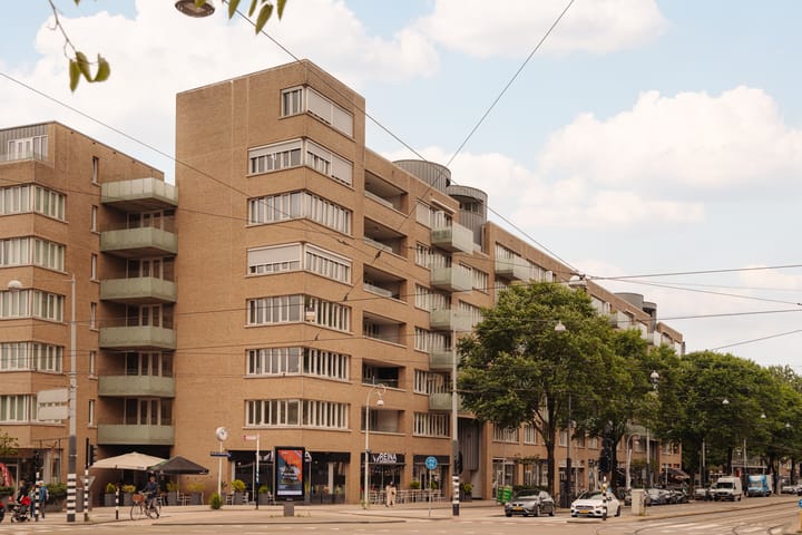 Foto 16 van Hoofdweg 706