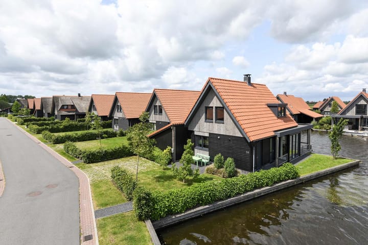 Foto 2 van Ossenzijlerweg 2-24