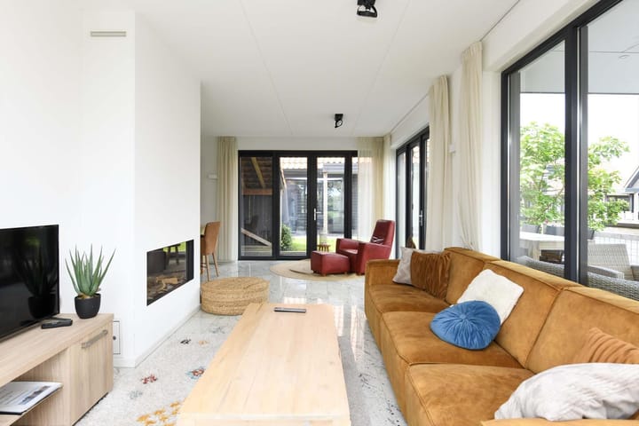 Foto 8 van Ossenzijlerweg 2-24