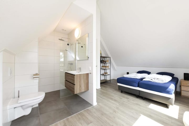 Foto 21 van Ossenzijlerweg 2-24