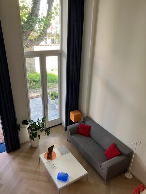 Foto 12 van Zwederstraat 16-B